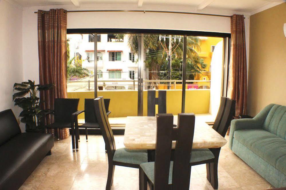 Ocean Plaza Condos ปลายาเดลการ์เมน ภายนอก รูปภาพ