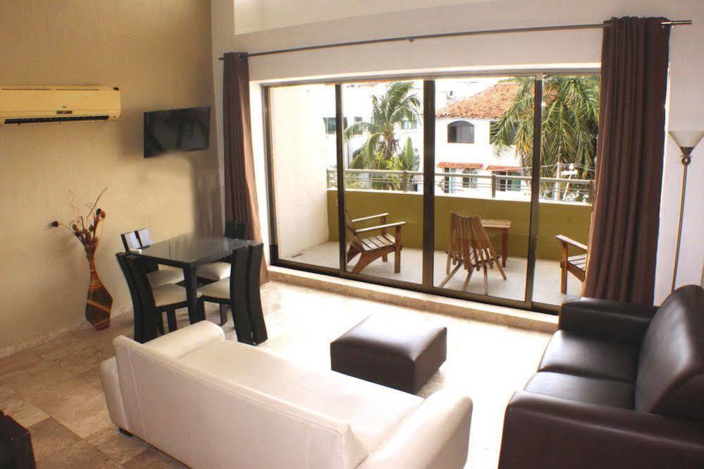 Ocean Plaza Condos ปลายาเดลการ์เมน ภายนอก รูปภาพ