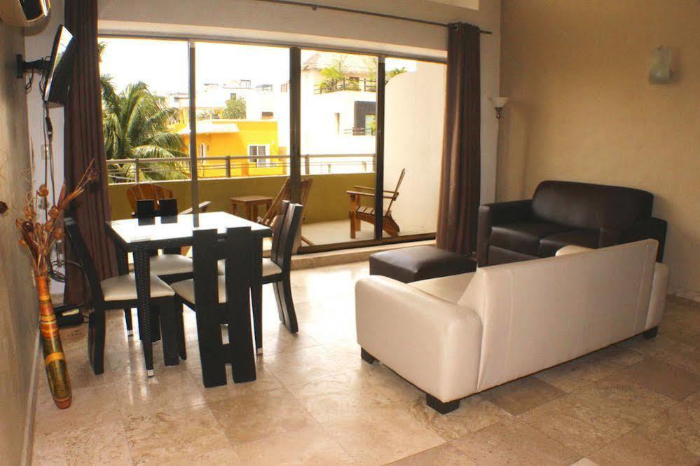 Ocean Plaza Condos ปลายาเดลการ์เมน ภายนอก รูปภาพ