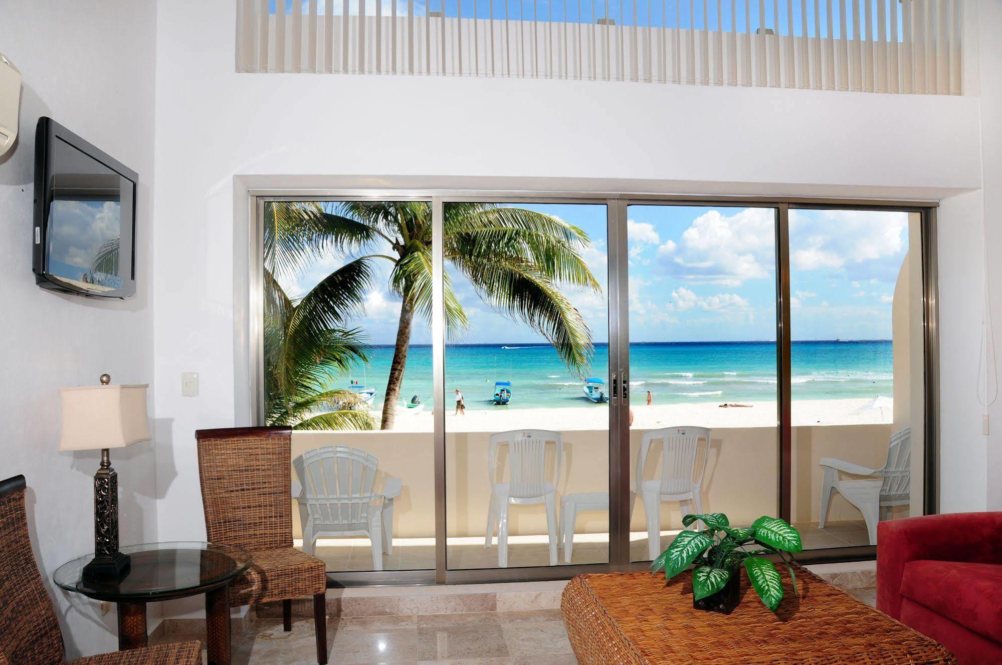 Ocean Plaza Condos ปลายาเดลการ์เมน ภายนอก รูปภาพ